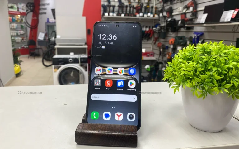 Tecno Spark Go 2 3/64 ГБ