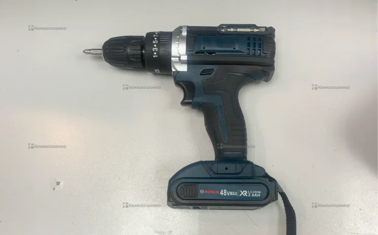 дрель-шуруповерт Bosh li-ion drill