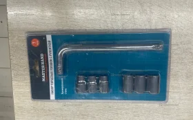 Купить набор торцевых головок с рукояткой б/у , в Тольятти Цена:490рублей