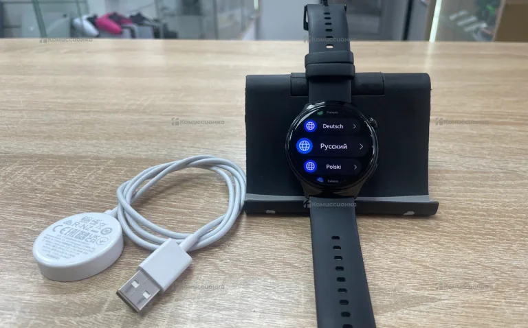 Часы  HUAWEI Watch 4