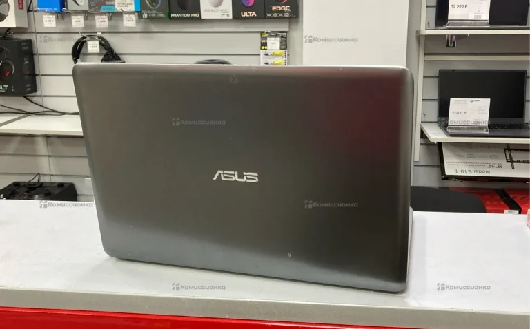 Ноутбук ASUS i5-6200U GTX 950M