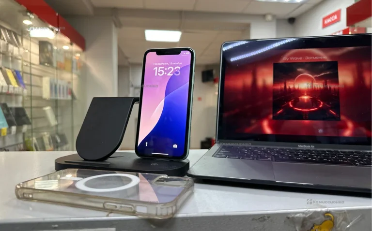 Apple iPhone 11 4/64 ГБ