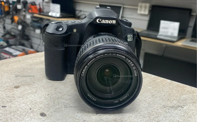 Фотоаппарат  Canon 60D