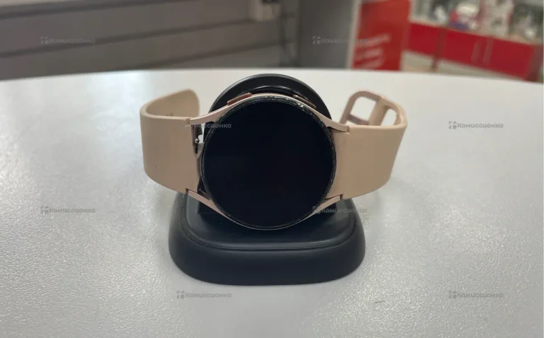 SAMSUNG GALAXY WATCH 4