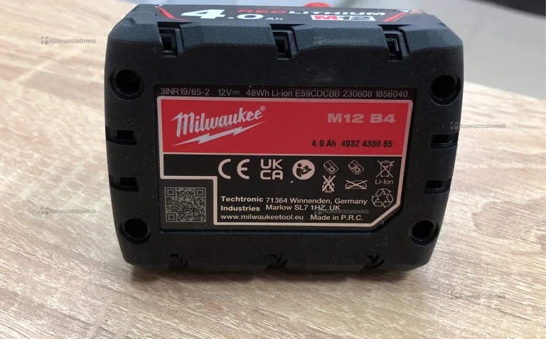 АКБ Milwaukee RedLithium 4.0ah M12