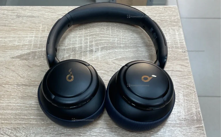 Наушники  Soundcore Q30