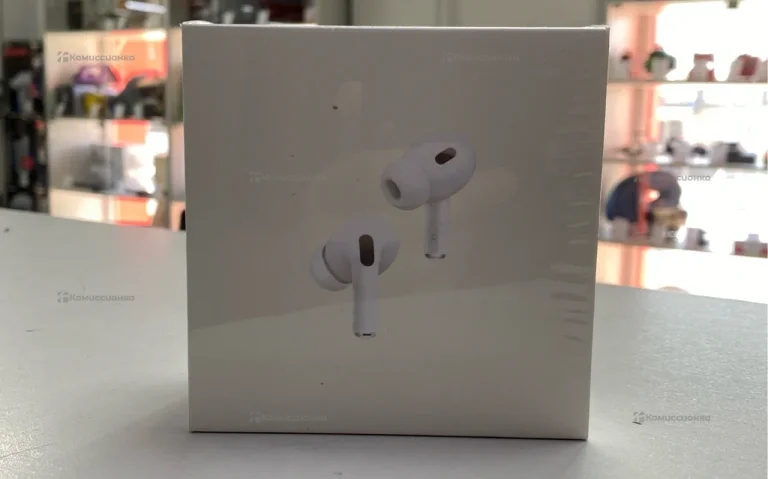 AirPods Pro 1.