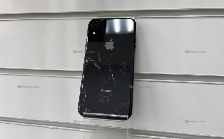 Apple iPhone XR 3/128 ГБ