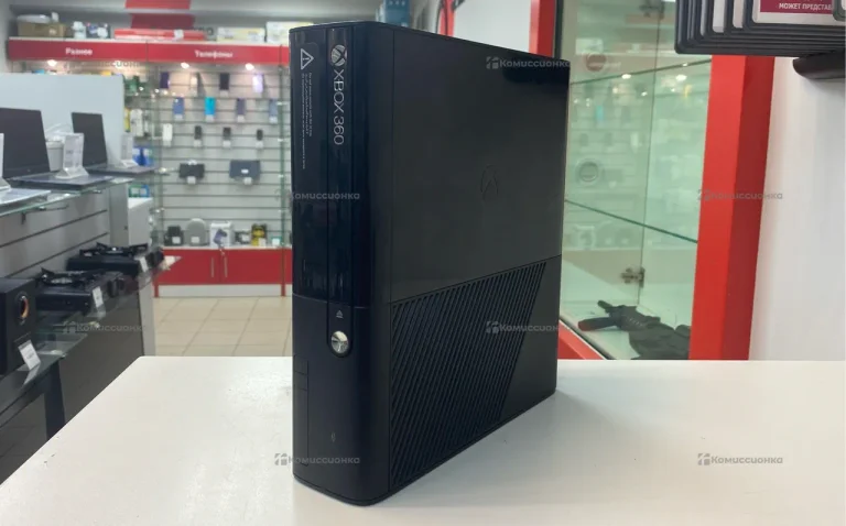Приставка Xbox 360 E 1538 250 ГБ