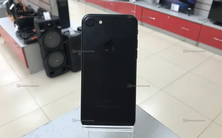 Apple iPhone 7 2/32 ГБ