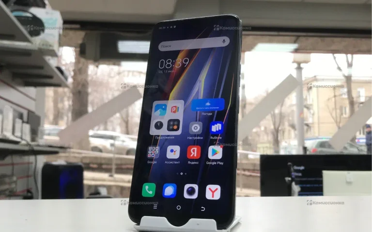 Tecno Pova Neo 2 4/64 ГБ