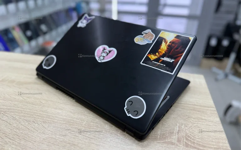 Ноутбук i3-8145/8DDR4/512SSD