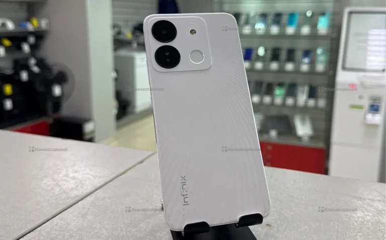 Infinix Smart 7 HD 2/64 ГБ