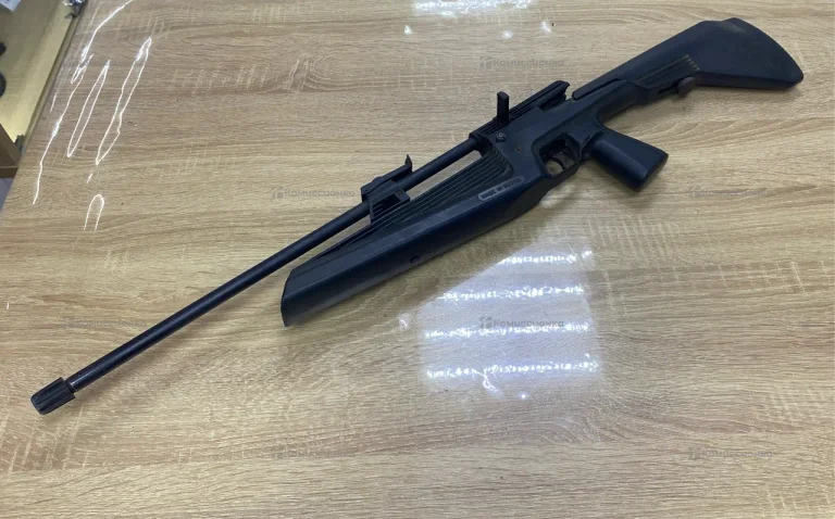 Пневматическая винтовка Иж-61