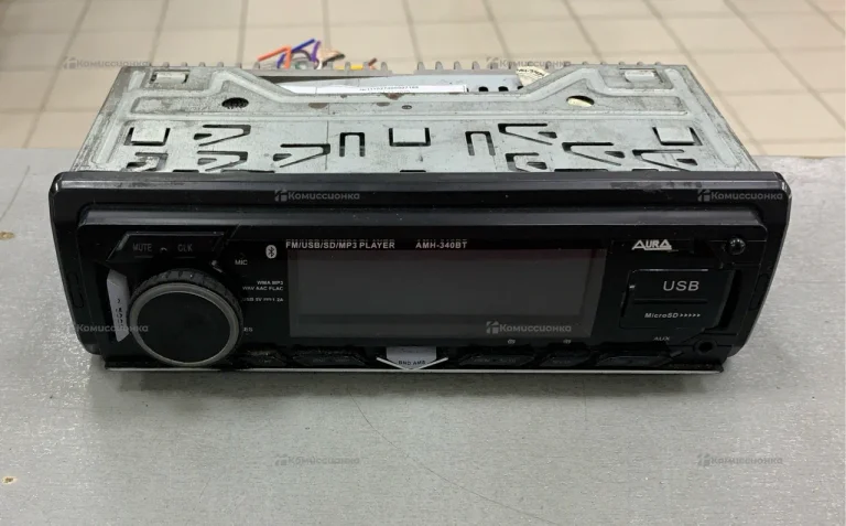 Автомагнитола  Aura amh-340bt