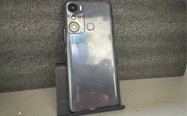 Infinix Hot 20i 4/64 ГБ