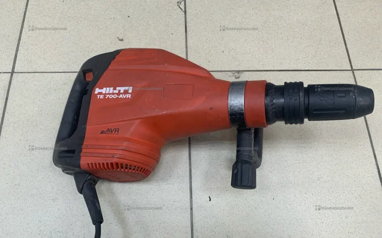 Отбойный молоток HILTI TE 700-AVR 230V