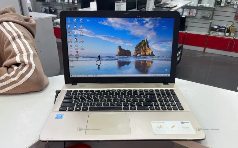 Ноутбук Asus Vivobook Max