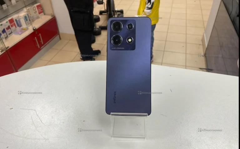 Infinix Note 30 8/128 ГБ