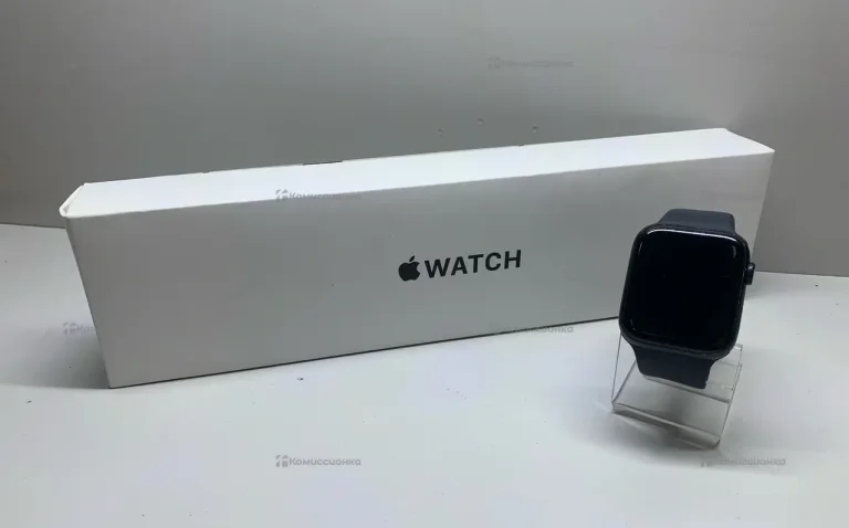 Apple Watch SE 2 44mm