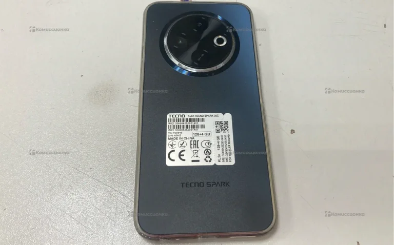 Tecno Spark 30C 4/128 ГБ