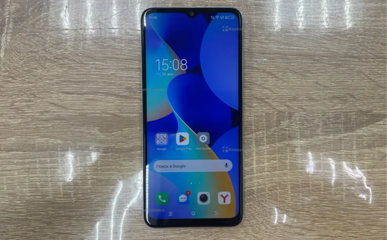 Tecno Spark 10 8/128 ГБ