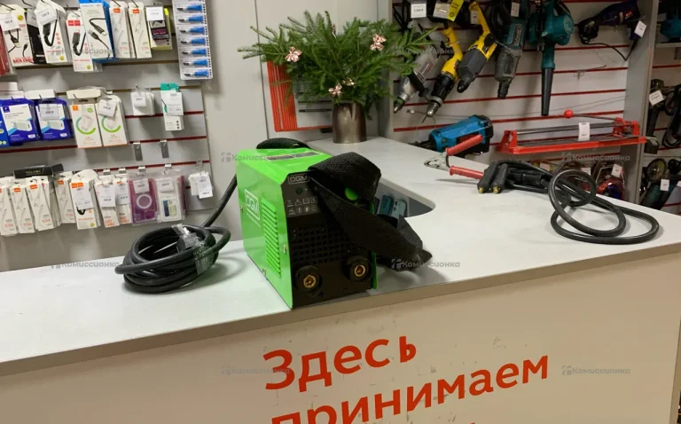 Сварочный аппарат инверторного типа DGM ARC-203