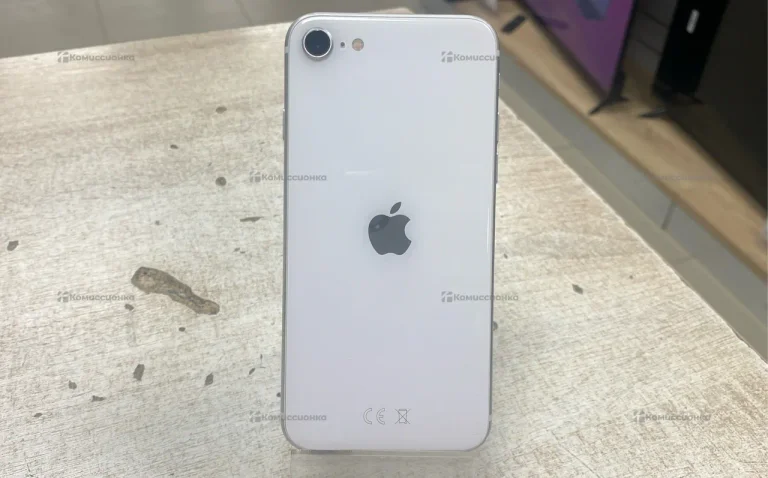 Apple iPhone SE (2020) 64Gb