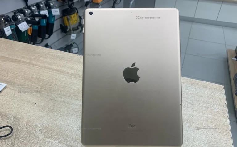 Планшет Apple iPad 5 2017 32GB