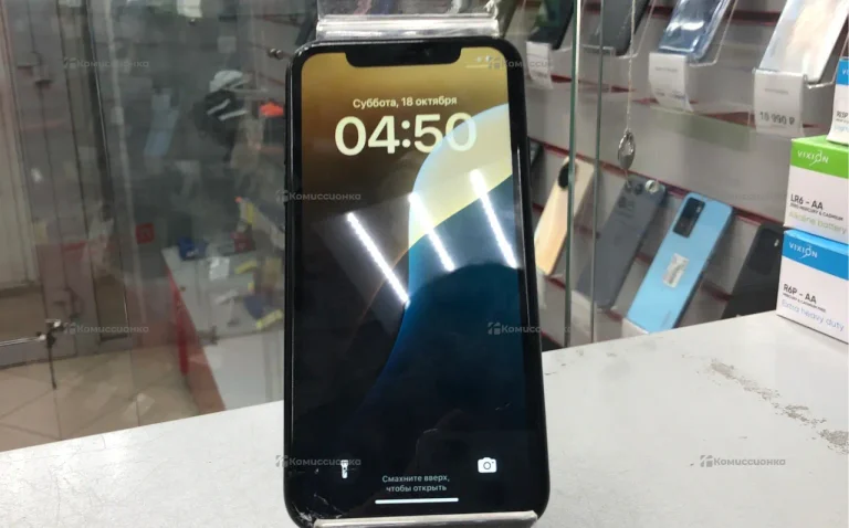 Apple iPhone XR 3/64 ГБ