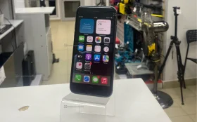 Apple iPhone 8 2/64 ГБ
