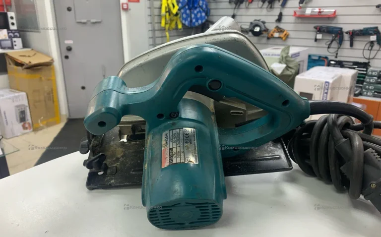 Дисковая пила Makita