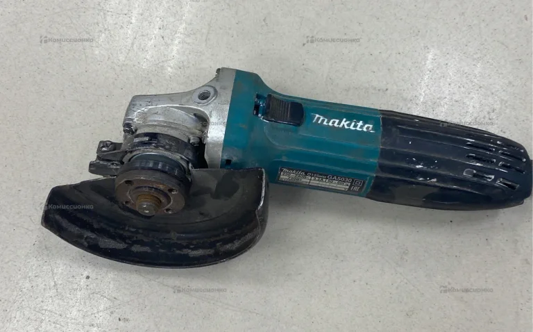 УШМ Makita 125mm GA5030R
