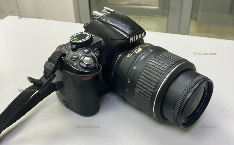 Фотоаппарат  Nikon D3100