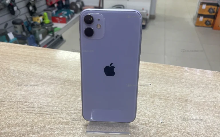 Apple iPhone 11 4/128 ГБ
