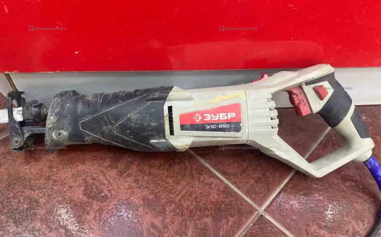 Пила ЗУБР ЗПС-850 Э