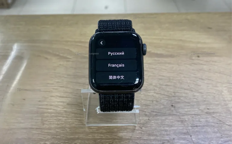 Часы Apple Watch SE 40mm