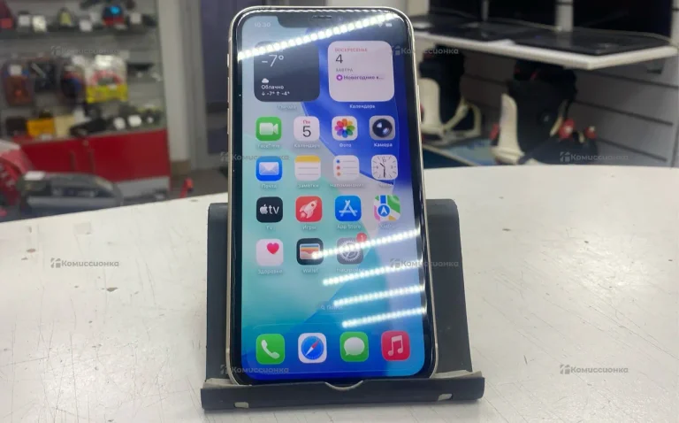 Apple iPhone 11 4/64 ГБ