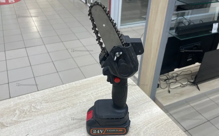 Аккамуляторный кусторез F.Easy.D