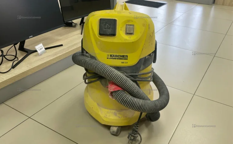 Пылесос Karcher WD 3 P
