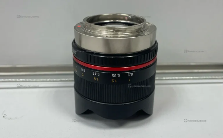 Объектив Samyang 8mm f2.8