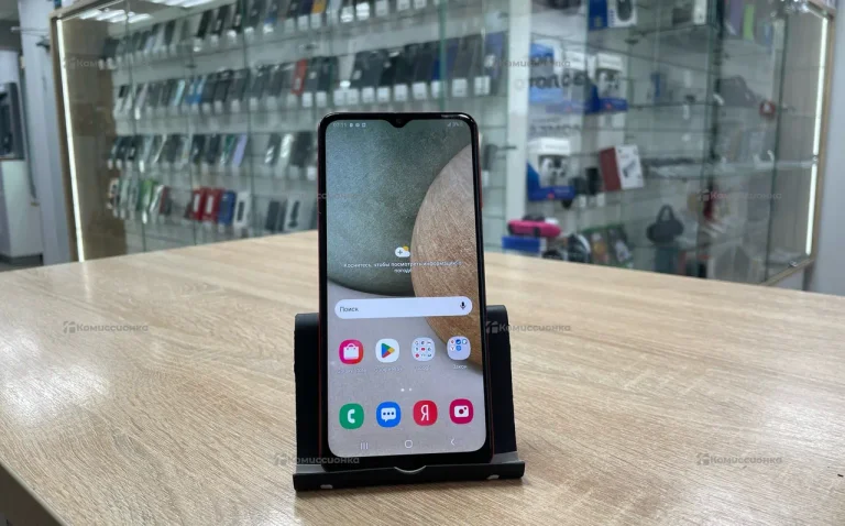 Samsung Galaxy A12 3/32 ГБ