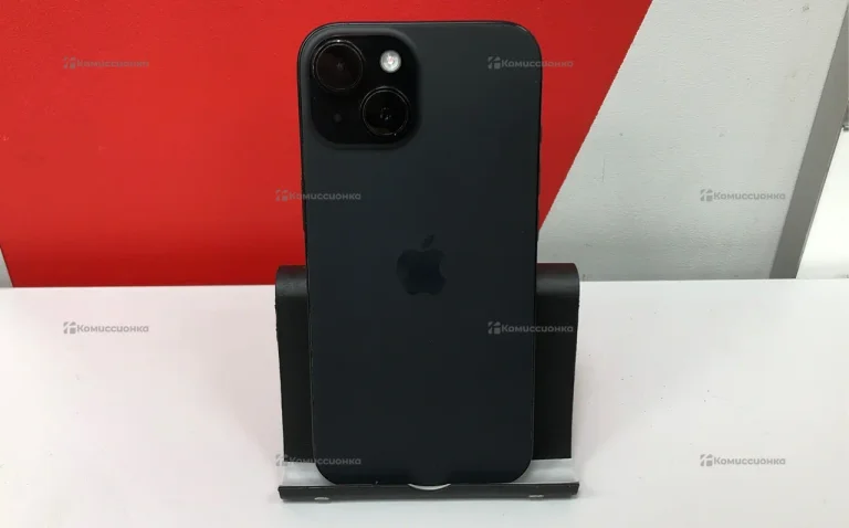 Apple iPhone 15 6/128 ГБ