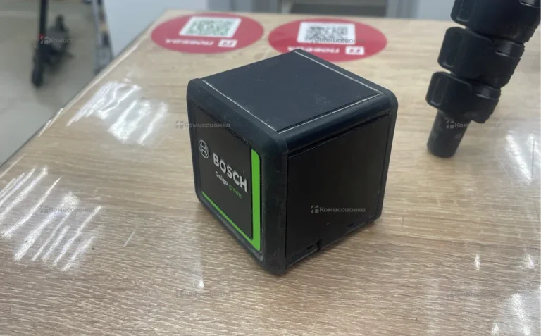 Лазерный уровень Bosch green