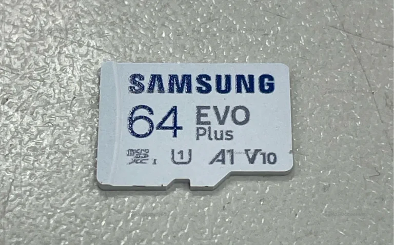 Карта памяти Samsung EVO Plus microSDXC 64 ГБ