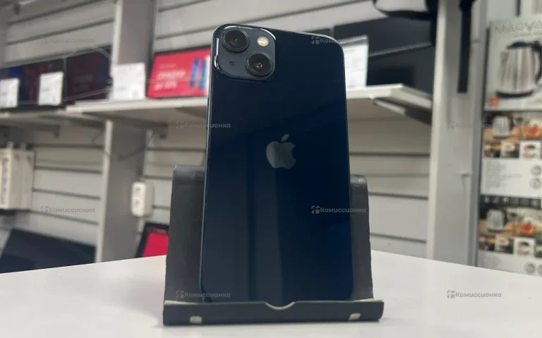 Apple iPhone 13 4/128 ГБ