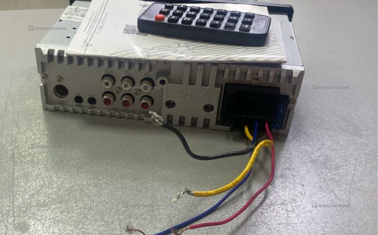 Автомагнитола  AURA AMH-78DSP