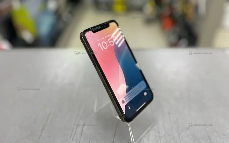 Apple iPhone XR 4/128 ГБ в корпусе 14