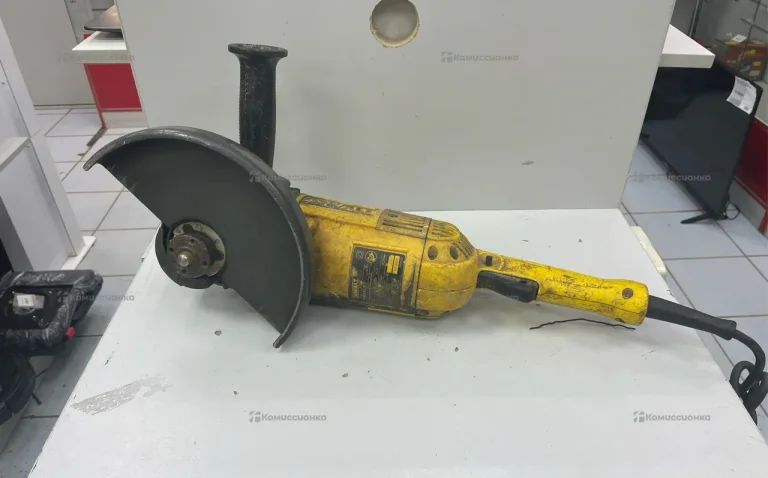Ушм Dewalt DWE492