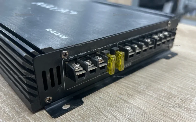 Усилитель  AVATAR ABR-240.4